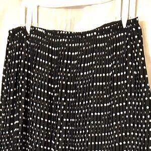 Mini Pleated Black & White Polka Dot Skirt